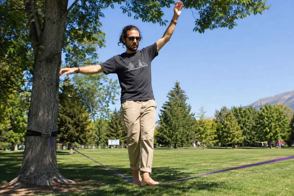 Um homem no slack line que aprendeu a desenvolver constância
